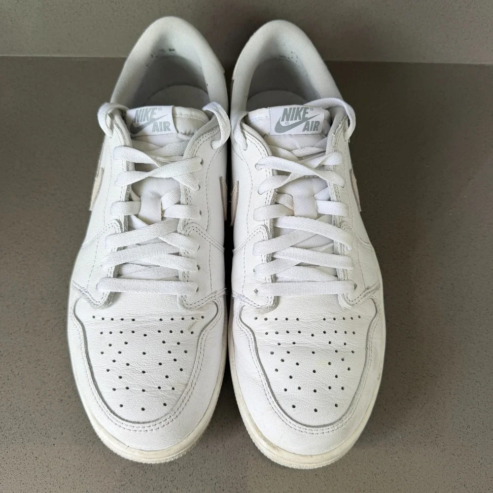 Air Jordan 1 Low OG Neutral Grey Men's Size 11 White Gray CZ0790-100 Sneakers